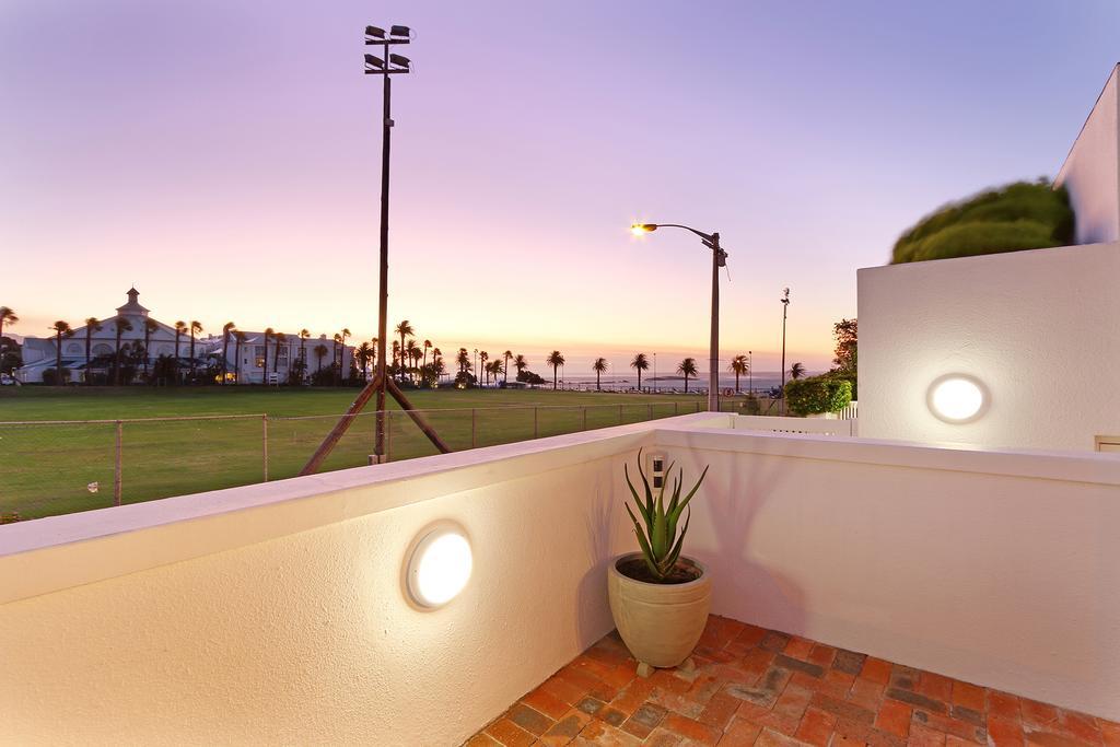 Apartment Camps Bay Cape Town